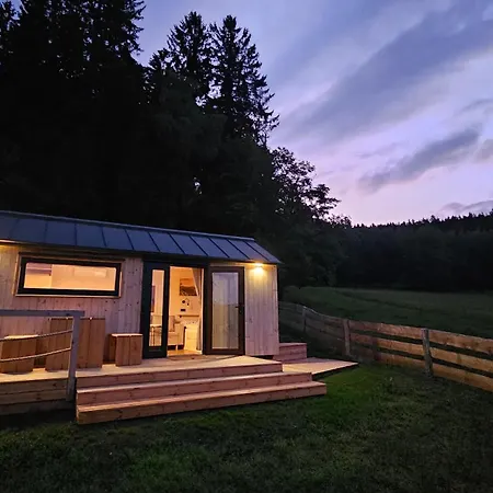 בקתה Glamping Sumava *