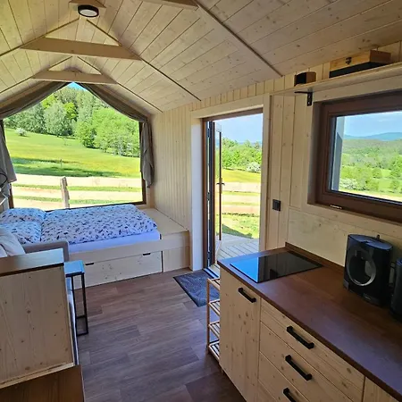 Chalet Glamping Sumava Hartmanice (Pilsen)